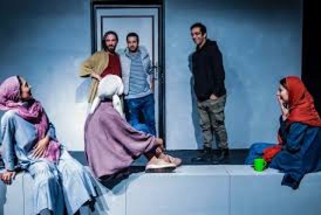 نمایش پروانه الجزایری  امروز در سالن اصلی تئاتر مولوی روی صحنه می رود/داستانی که باید ببینید و بشنوید