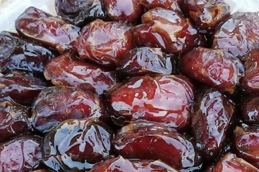 توزیع خرما با قیمت تنظیم بازار در قزوین آغاز شد