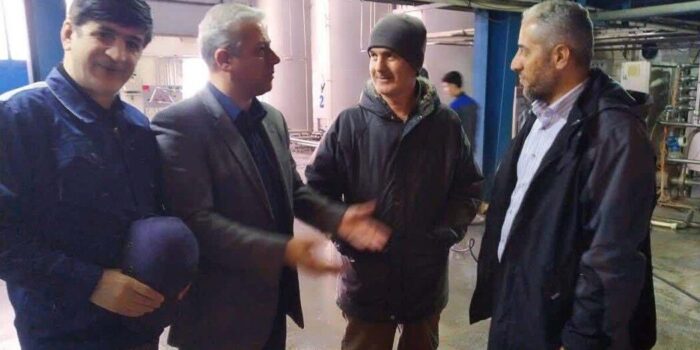 قشر کارگر در خط مقدم نبرد اقتصادی با نظام سلطه قرار دارد