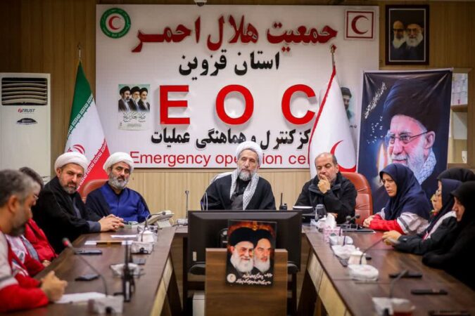 قدردانی امام جمعه قزوین از مجاهدت های هلال احمر در شرایط جنگی/خدمات هلال احمر مصداق نجات بشریت است