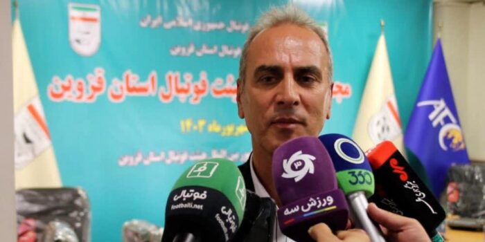 حضور امدادگران در خط مقدم جنگ ستودنی است