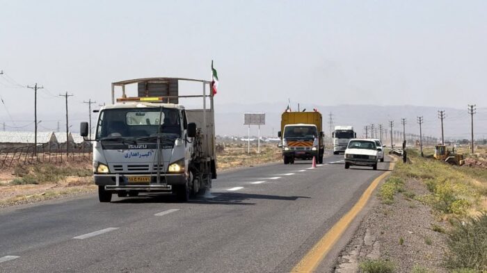 نقش ایمنی بر جان جاده‌های قزوین؛ خط‌کشی محور قزوین – بوئین‌زهرا آغاز شد