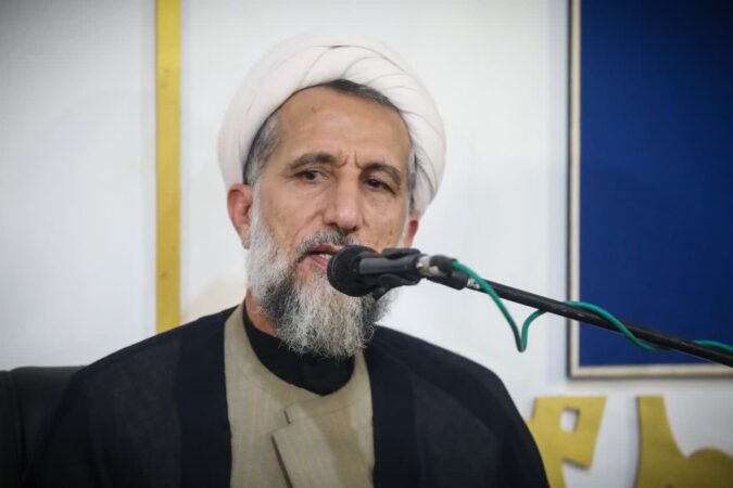 تریبون نمازجمعه حق‌الناس است/ پیش از هر گفتار و رفتار، رضایت خدا را در نظر بگیریم / «قرارگاه عفاف و حجاب» کار خود را آغاز کرد