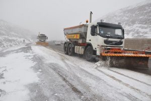 راه ارتباطی ۱۱۹ روستای استان قزوین بازگشایی شد