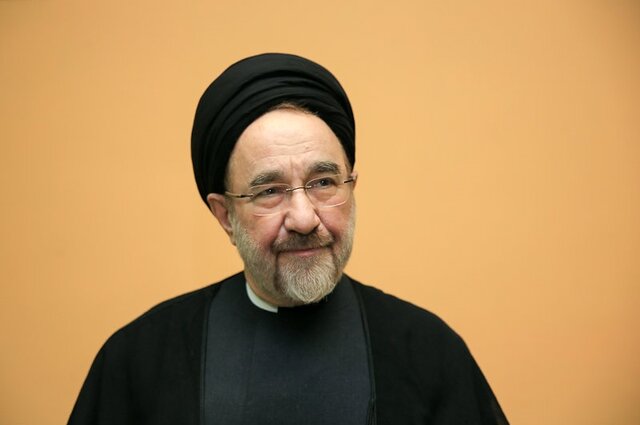 خاتمی: ناصر تقوایی پایهگذار موج نوی سینمای اندیشه برانگیز ایران شد خاتمی: ناصر تقوایی پایهگذار موج نوی سینمای اندیشه برانگیز ایران شد